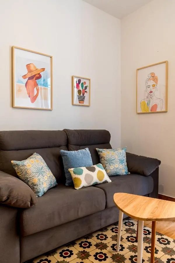 Boho-Chic Urban Apartment Seville Spain