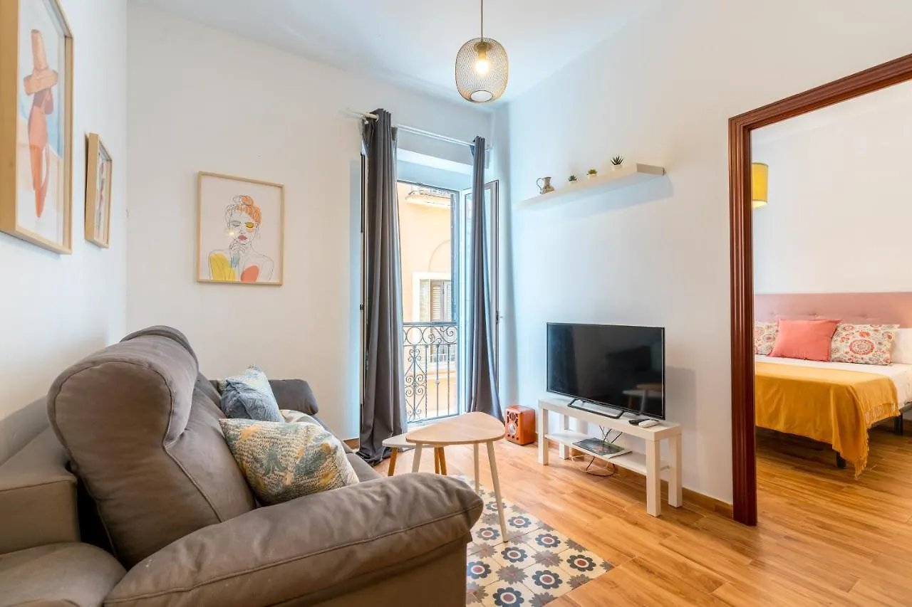 Boho-Chic Urban Apartment Seville Spain